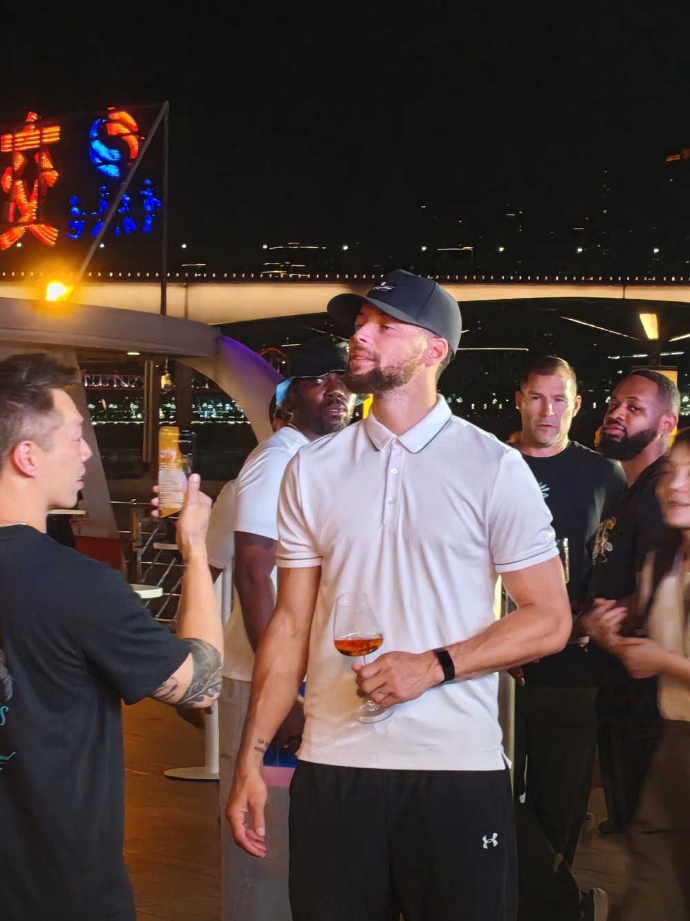 导下有序离, 重庆城市形