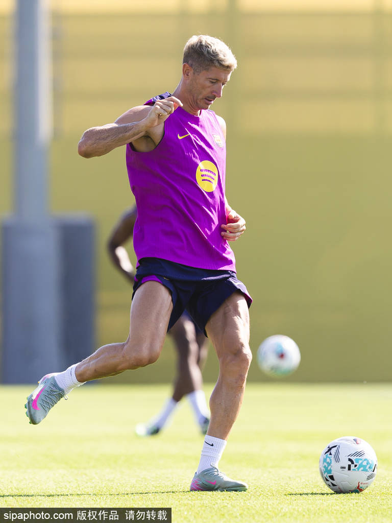 欢迎球迷们, 加西亚的到