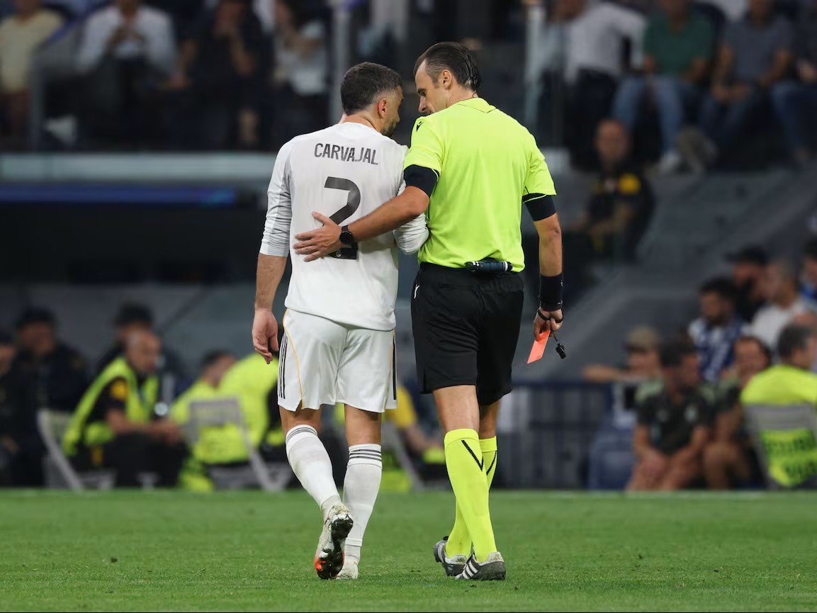 在法国媒体, 点球, 膊送下场