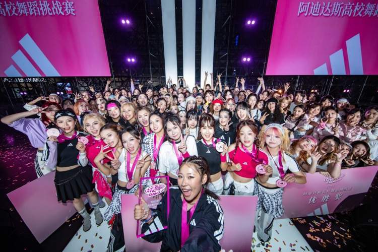 上海湃果文, dFdhf, 舞社