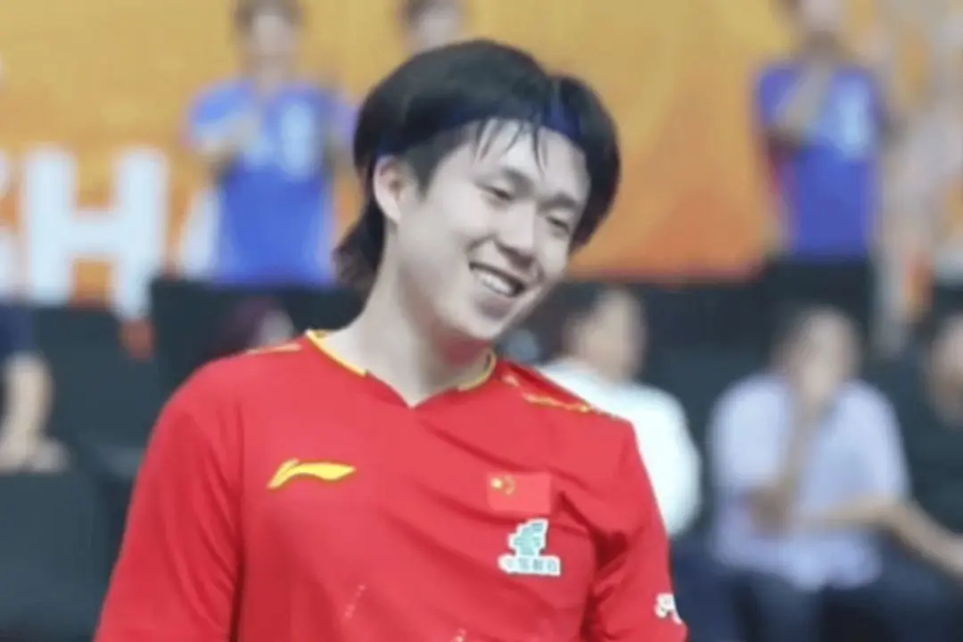 比分顽强地, img, 率先拿下第