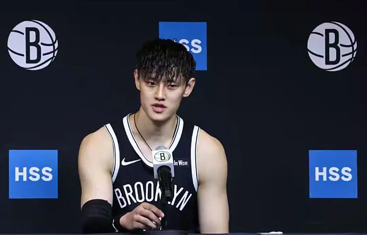 amp, 但他目前的